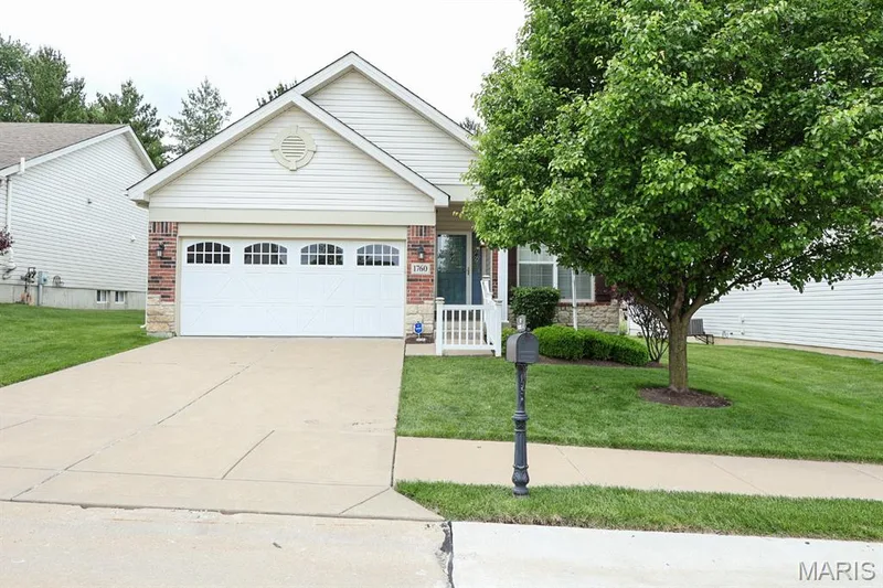 1760 Waterfall Drive, St Charles, MO 63303 — listing photo 1 of 44