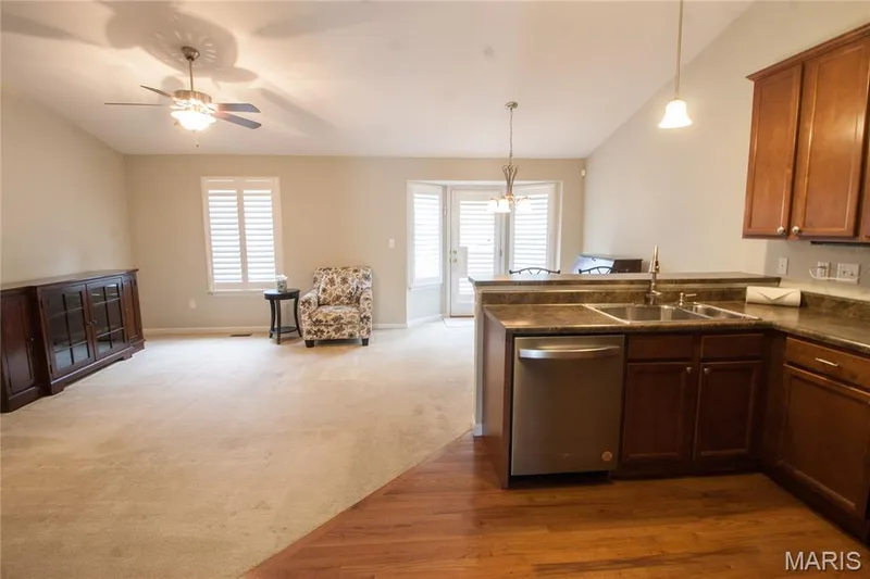 1760 Waterfall Drive, St Charles, MO 63303 — listing photo 10 of 44