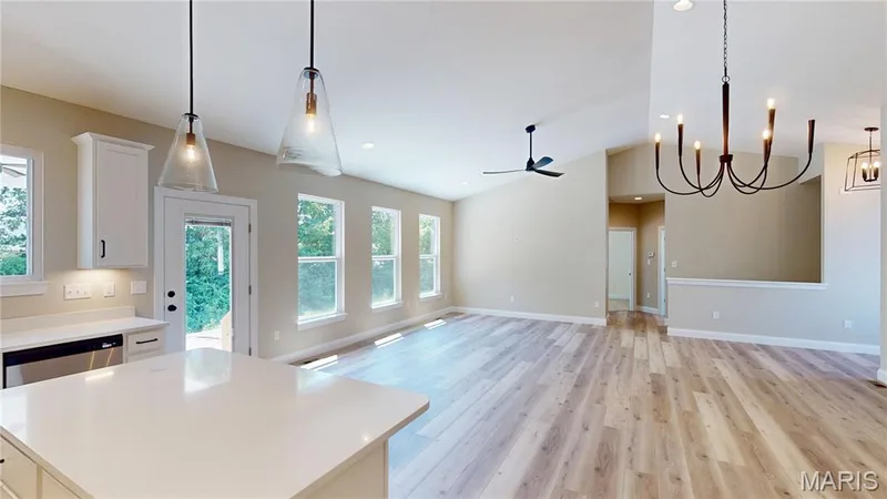 Laminate Floors — 130 River Grove Court, O'Fallon, MO 63366