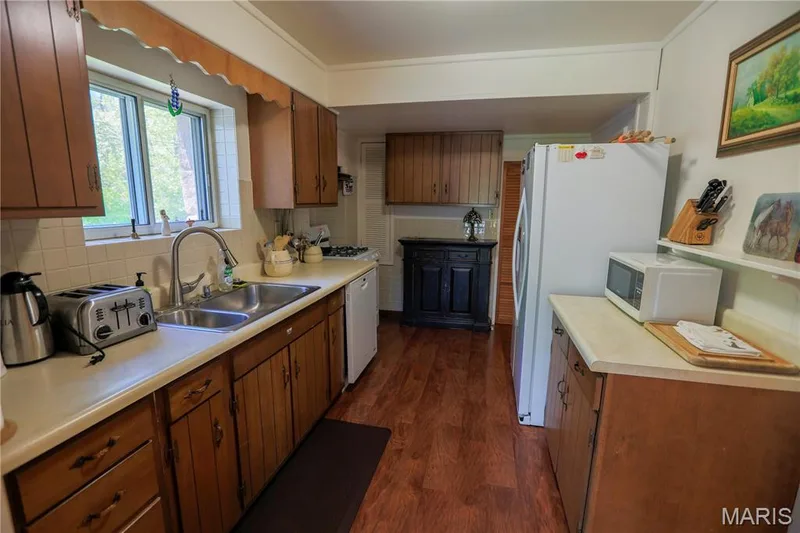 1004 Weidman Road, Chesterfield, MO 63017 — listing photo 7 of 17