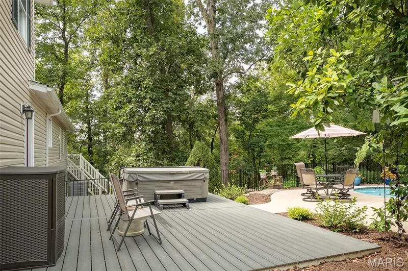 Trex deck and spa — 51 Nordic Lane, Defiance, MO 63341