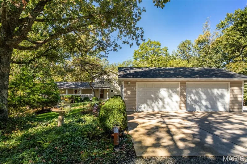 Two car garage, steps from front door — 51 Nordic Lane, Defiance, MO 63341
