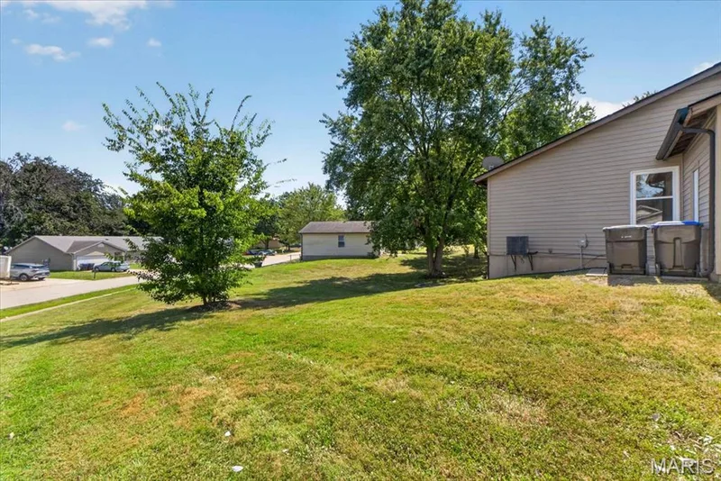 50 Laura Drive, St Peters, MO 63376 — listing photo 29 of 31