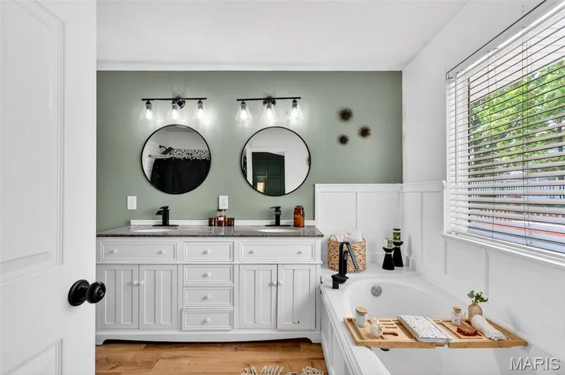 2705 Providence Ridge Drive, Wentzville, MO 63385 — listing photo 23 of 41