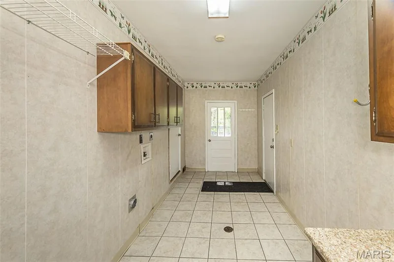 4200 Wincliff Drive, St Charles, MO 63304 — listing photo 24 of 60