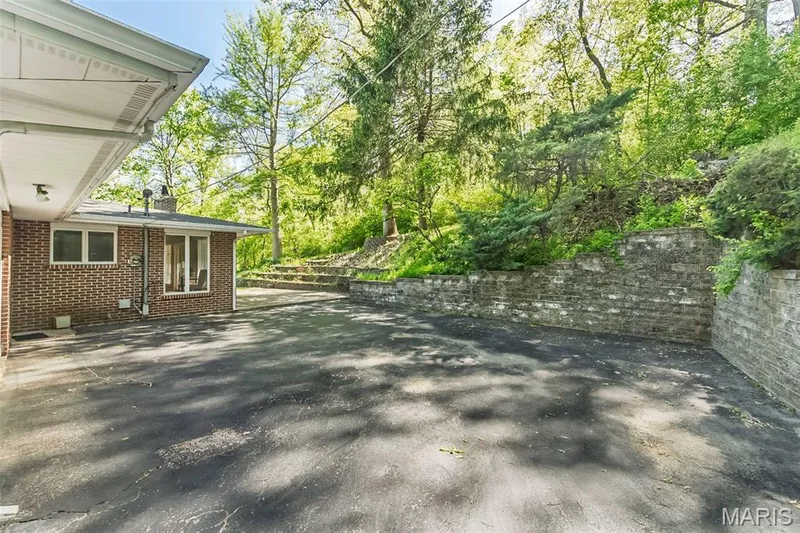 4200 Wincliff Drive, St Charles, MO 63304 — listing photo 46 of 60