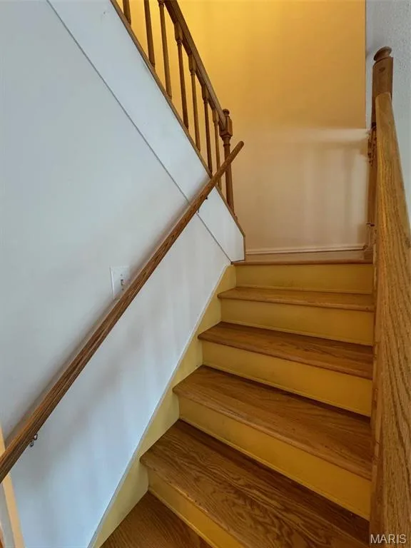 13573 Coliseum Drive, Chesterfield, MO 63017 — listing photo 14 of 34