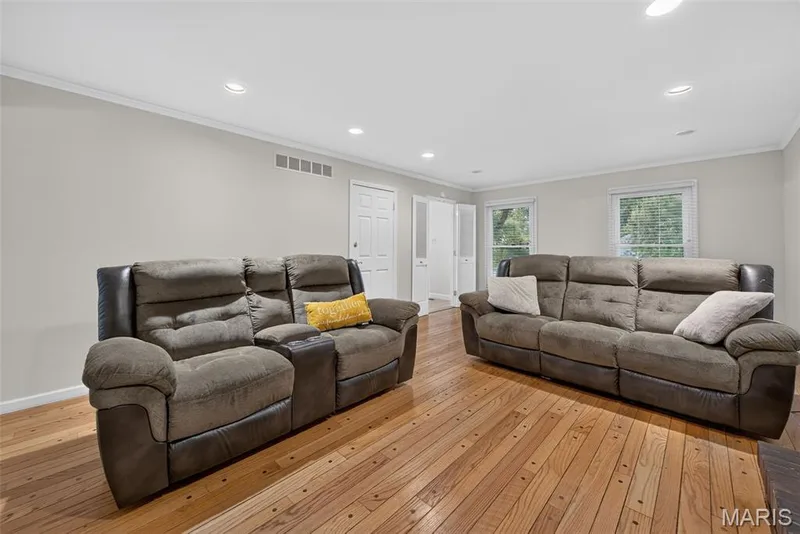 223 Trailtop Court, Chesterfield, MO 63017 — listing photo 13 of 69