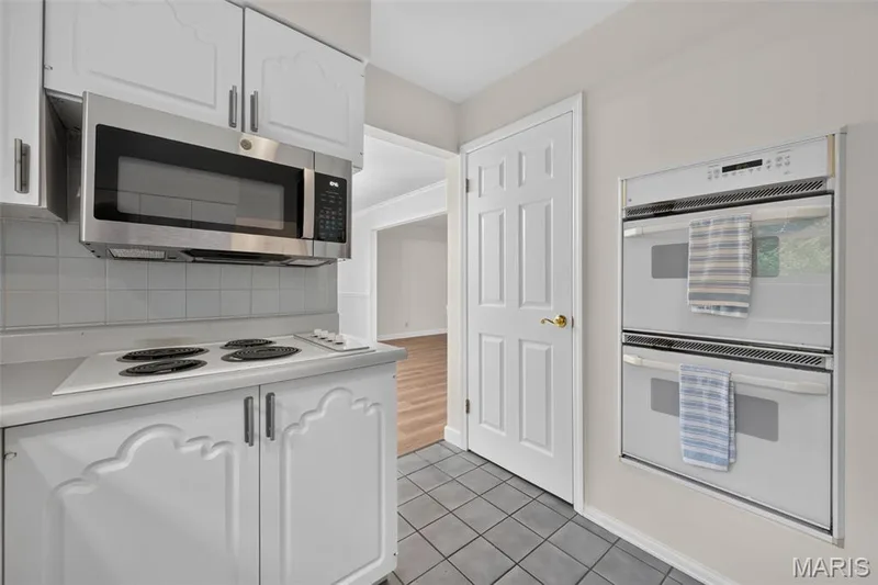 223 Trailtop Court, Chesterfield, MO 63017 — listing photo 22 of 69