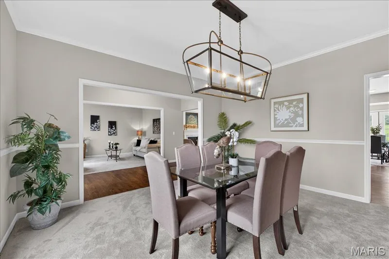 371 Galahad Court, Weldon Spring, MO 63304 — listing photo 12 of 52