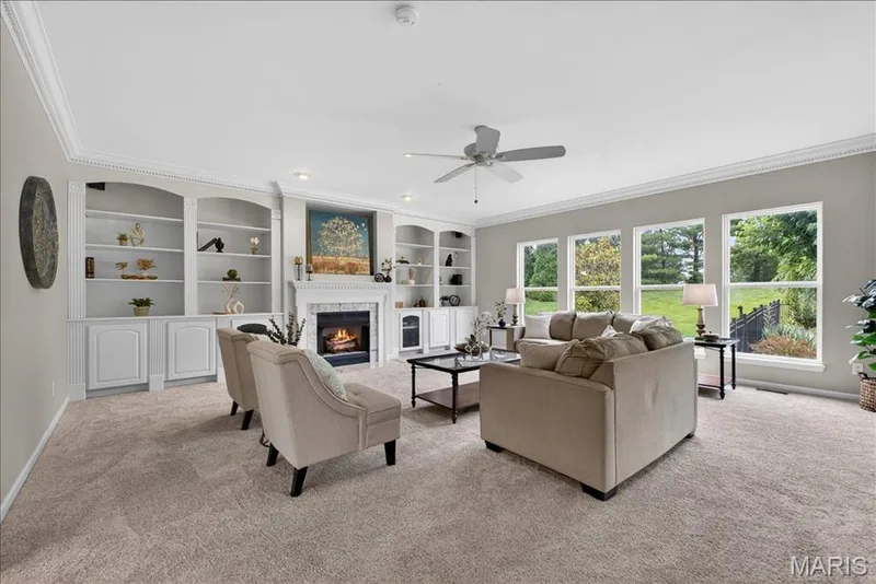 371 Galahad Court, Weldon Spring, MO 63304 — listing photo 13 of 52