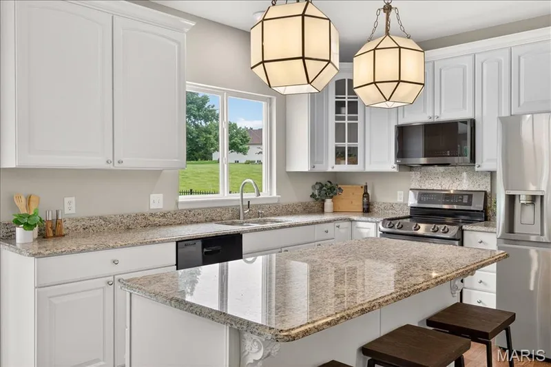 371 Galahad Court, Weldon Spring, MO 63304 — listing photo 20 of 52