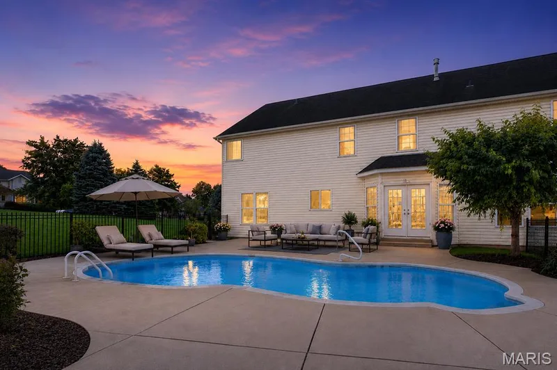 371 Galahad Court, Weldon Spring, MO 63304 — listing photo 4 of 52