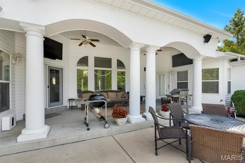 31 Raven Court, Wentzville, MO 63385 — listing photo 24 of 90
