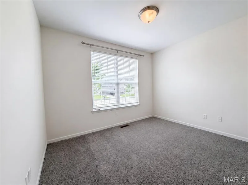1034 Sweet River Drive, St Paul, MO 63366 — listing photo 11 of 21