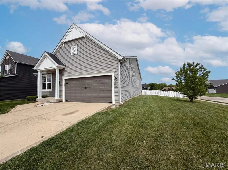 1034 Sweet River Drive, St Paul, MO 63366 — listing photo 19 of 21