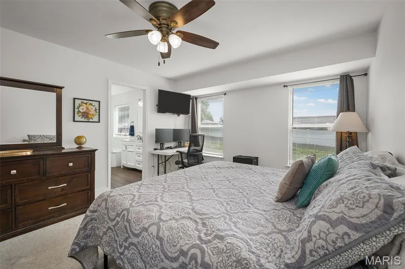 4 Royallbend Court, O'Fallon, MO 63368 — listing photo 18 of 35