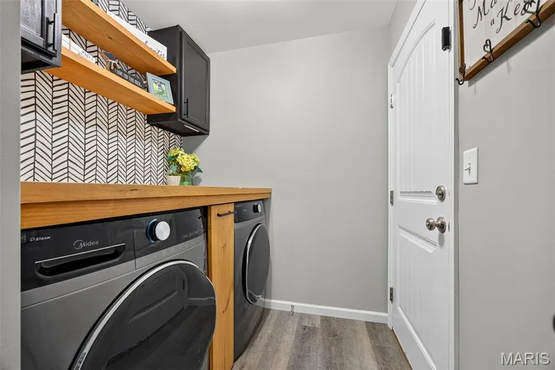 209 W Pine Creek Court, Wentzville, MO 63385 — listing photo 13 of 62