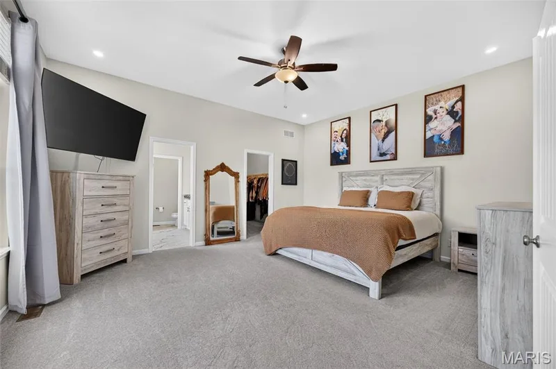 209 W Pine Creek Court, Wentzville, MO 63385 — listing photo 26 of 62