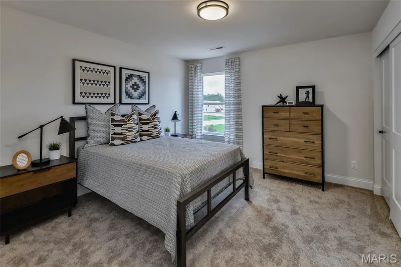 Bedroom # 3 — 128 Cedarstone Drive, Dardenne Prairie, MO 63368