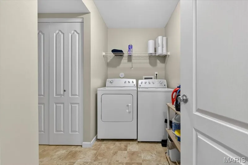 1711 Piedmont Circle, St Charles, MO 63304 — listing photo 12 of 27