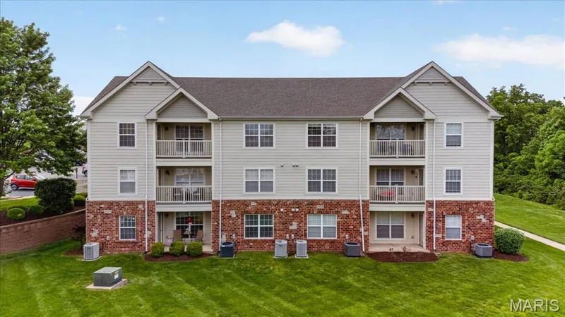 1711 Piedmont Circle, St Charles, MO 63304 — listing photo 26 of 27