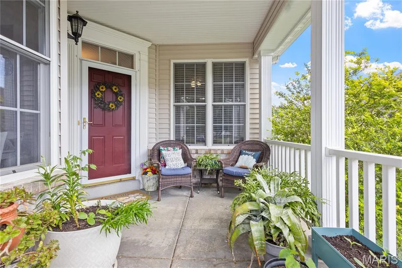 2071 Hawks Landing Drive #C, Lake St. Louis, MO 63367 — listing photo 2 of 17