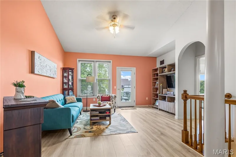 2071 Hawks Landing Drive #C, Lake St. Louis, MO 63367 — listing photo 5 of 17