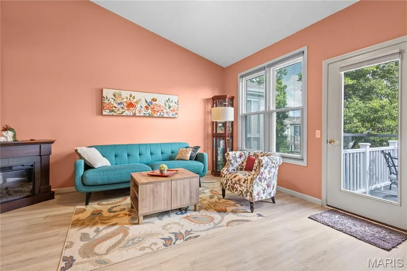 2071 Hawks Landing Drive #C, Lake St. Louis, MO 63367 — listing photo 9 of 17