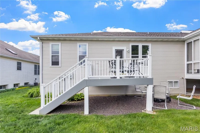 2071 Hawks Landing Drive #C, Lake St. Louis, MO 63367 — listing photo 3 of 17