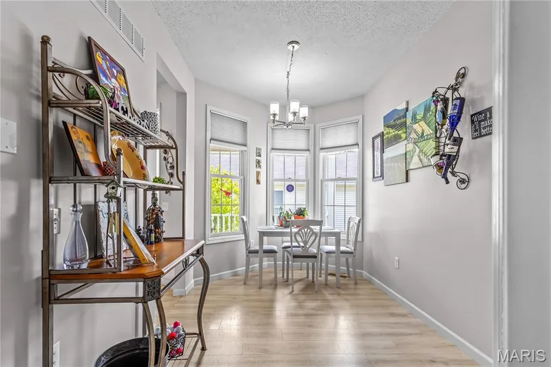2071 Hawks Landing Drive #C, Lake St. Louis, MO 63367 — listing photo 6 of 17