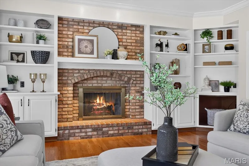 17619 Bridgeway Drive, Chesterfield, MO 63005 — listing photo 18 of 62