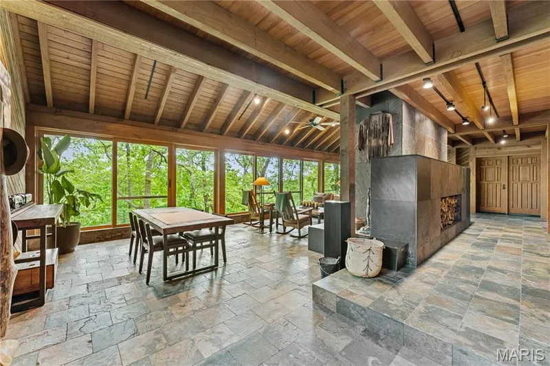 1602 Wolf Trail Road, Wildwood, MO 63021 — listing photo 22 of 65