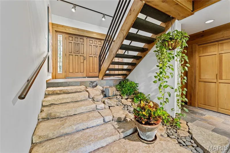 1602 Wolf Trail Road, Wildwood, MO 63021 — listing photo 24 of 65