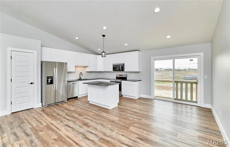1184 Marathon Drive, Foristell, MO 63348 — listing photo 5 of 40