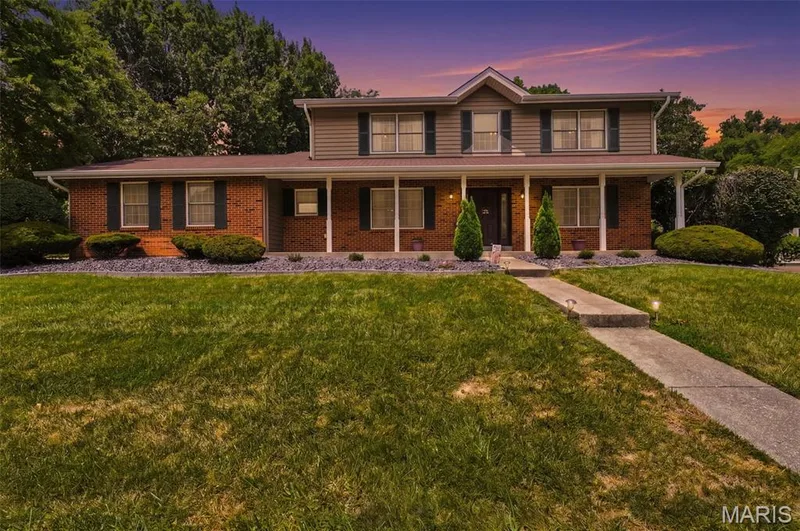 3065 Winding River Drive, St Charles, MO 63303 — listing photo 3 of 44