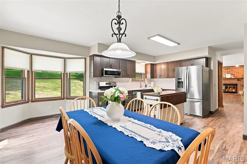 3065 Winding River Drive, St Charles, MO 63303 — listing photo 17 of 44