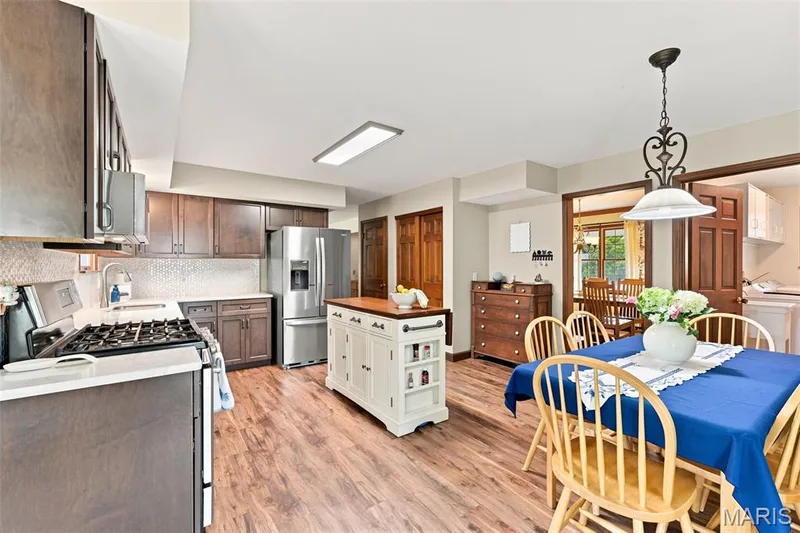 3065 Winding River Drive, St Charles, MO 63303 — listing photo 19 of 44