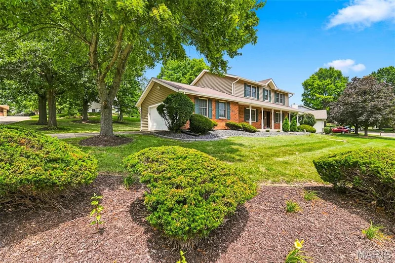 3065 Winding River Drive, St Charles, MO 63303 — listing photo 1 of 44