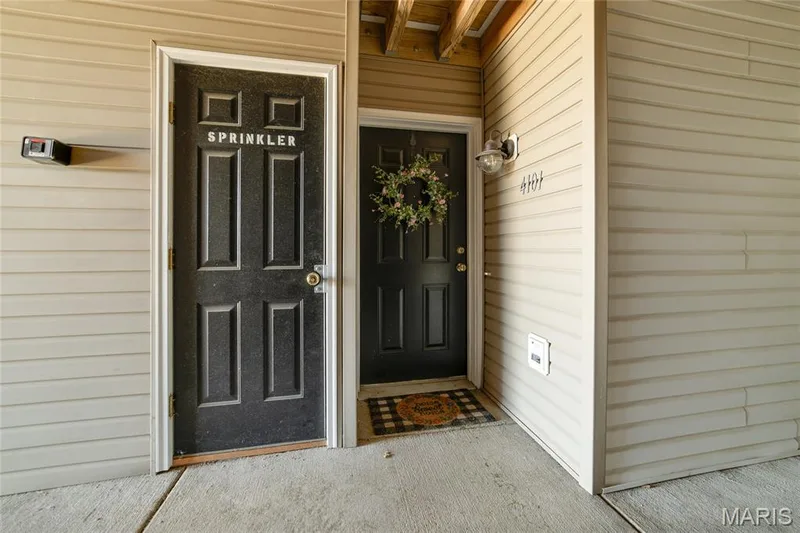 Ground floor entry with no steps. — 4101 Spring River Drive #1B, O'Fallon, MO 63368