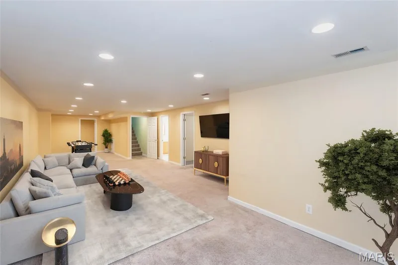 619 Green Tree Meadows Drive, Lake St. Louis, MO 63367 — listing photo 21 of 30