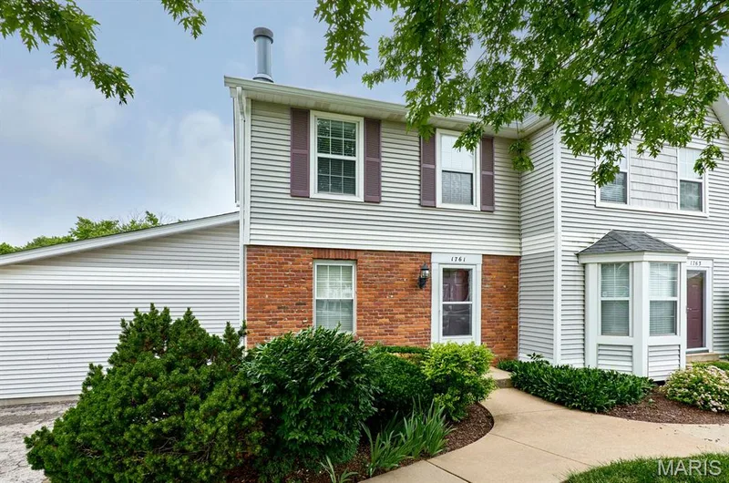 1761 Florine Boulevard #A, St Charles, MO — listing photo 1