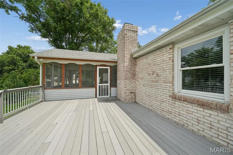 deck — 15645 Dresden Lake Court, Chesterfield, MO 63017