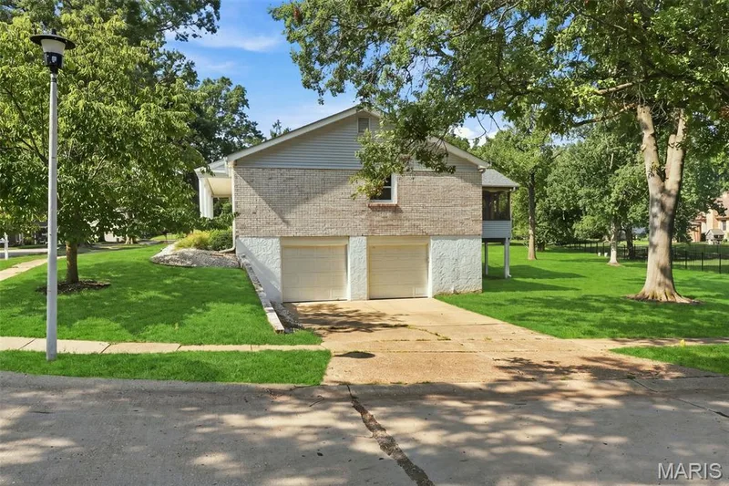 side of house — 15645 Dresden Lake Court, Chesterfield, MO 63017