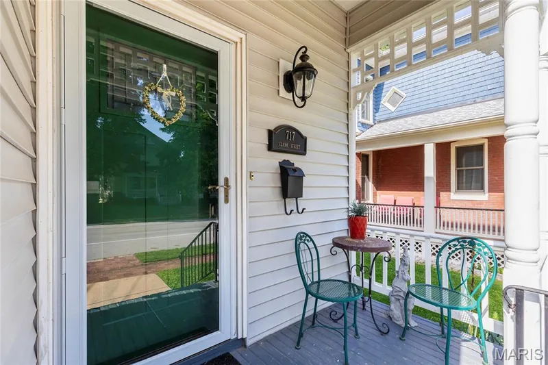 717 Clark Street, St Charles, MO 63301 — listing photo 36 of 38