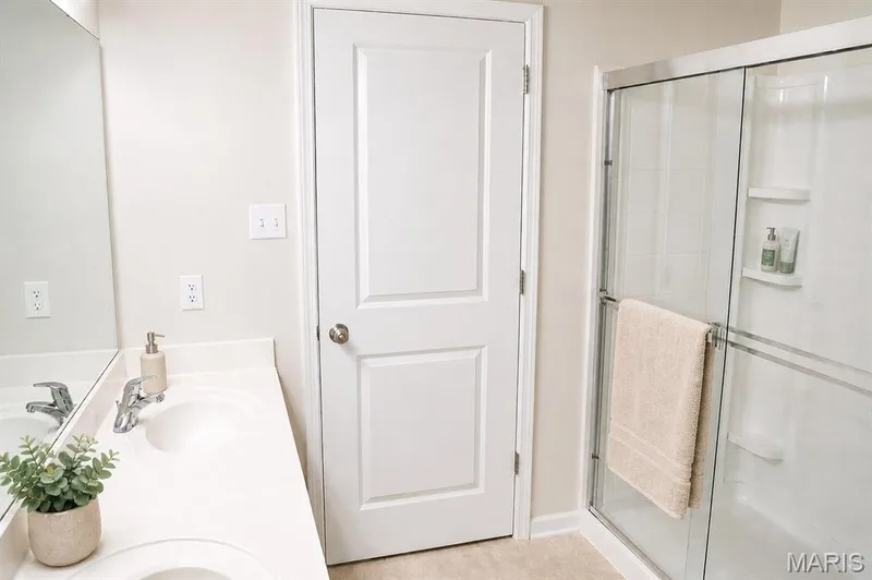 Virtually Staged — 3336 Grace Hill Drive, Lake St. Louis, MO 63367