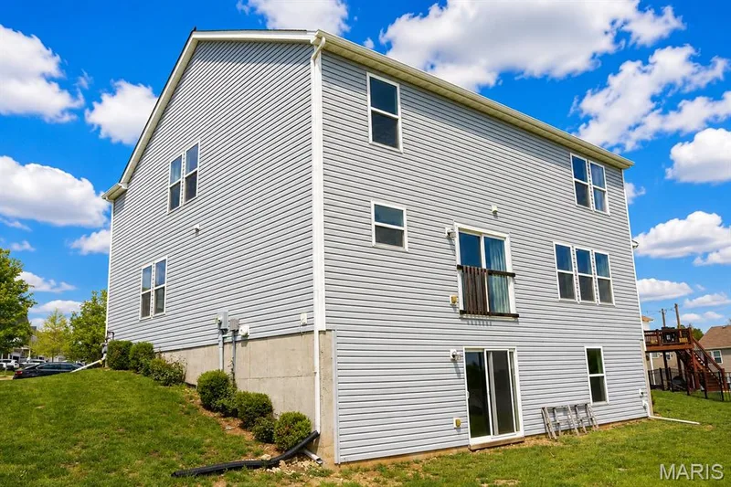 3336 Grace Hill Drive, Lake St. Louis, MO 63367 — listing photo 31 of 35