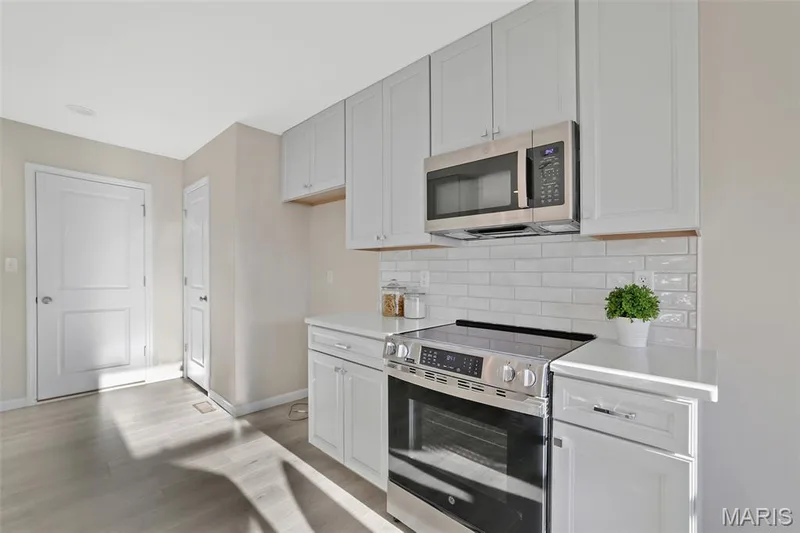 2 Burlington at Rosewood Grove, Lake St. Louis, MO 63367 — listing photo 17 of 33