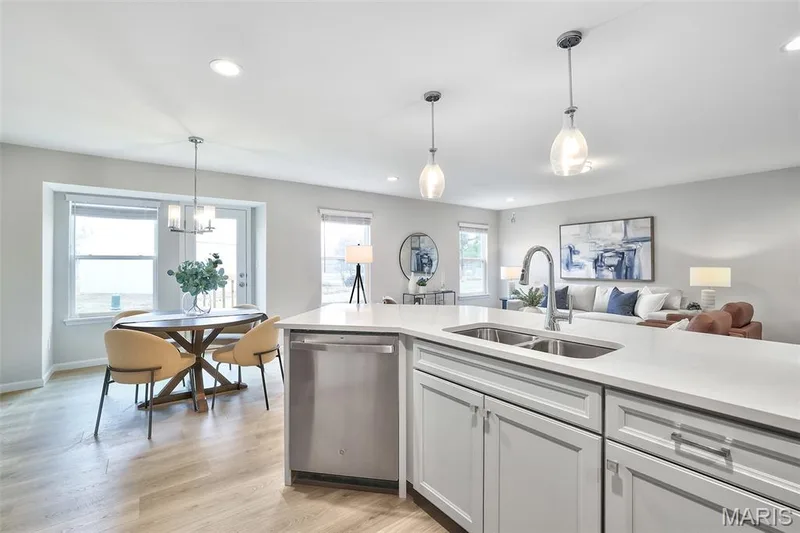 2 Burlington at Rosewood Grove, Lake St. Louis, MO 63367 — listing photo 25 of 33