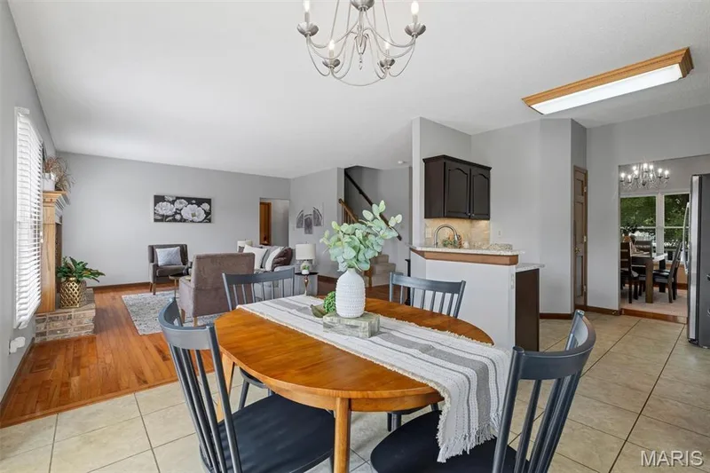 Eat-in kitchen — 195 England Drive, O'Fallon, MO 63366